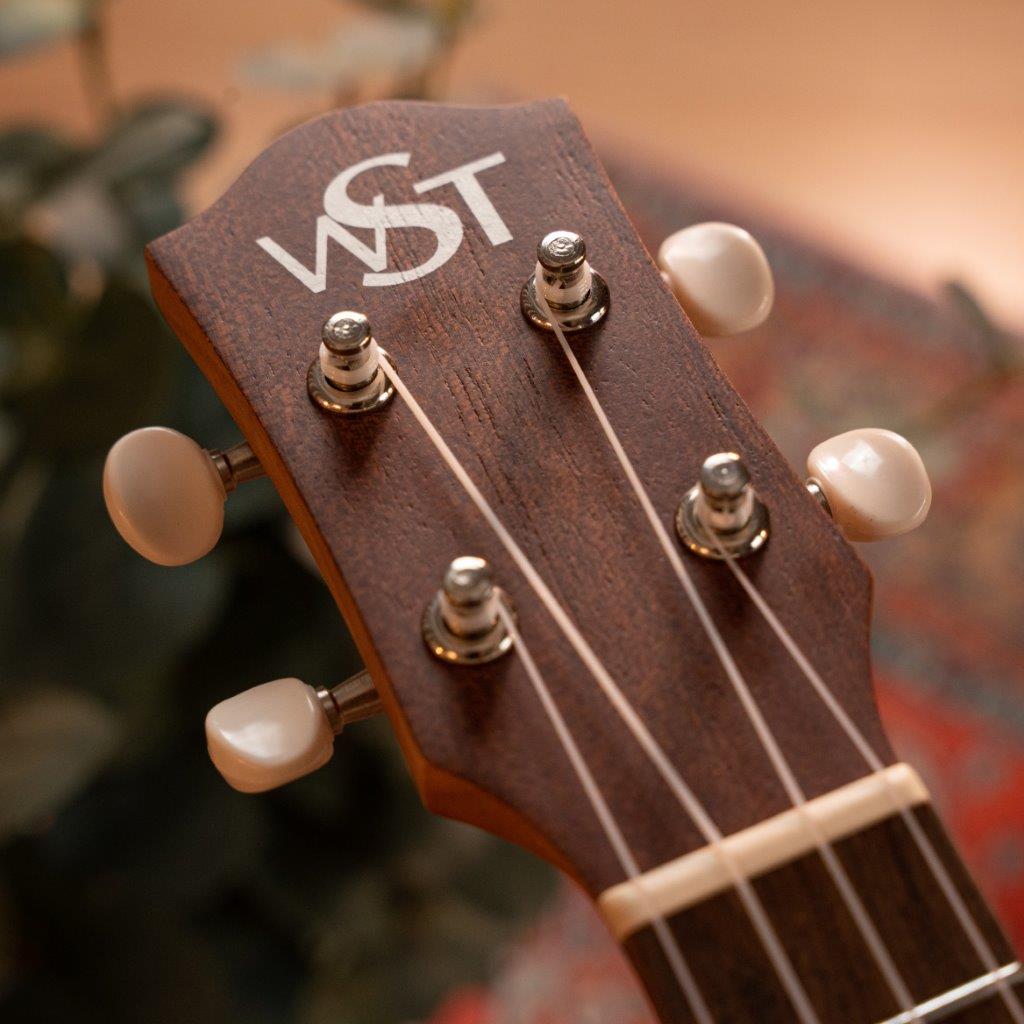 118 Ukulele - Mahogany