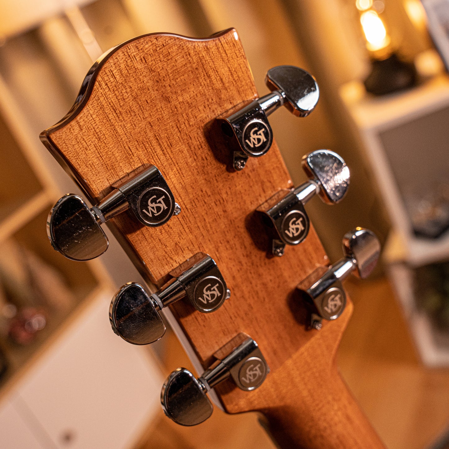 P1 Natural Laminated dreadnought acoustic guitar, Layered Spruce