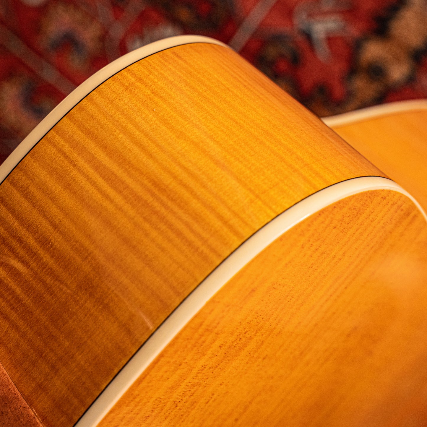 PD40S Solid-top Acoustic Dreadnought Guitar, Solid Spruce and Flamed Maple