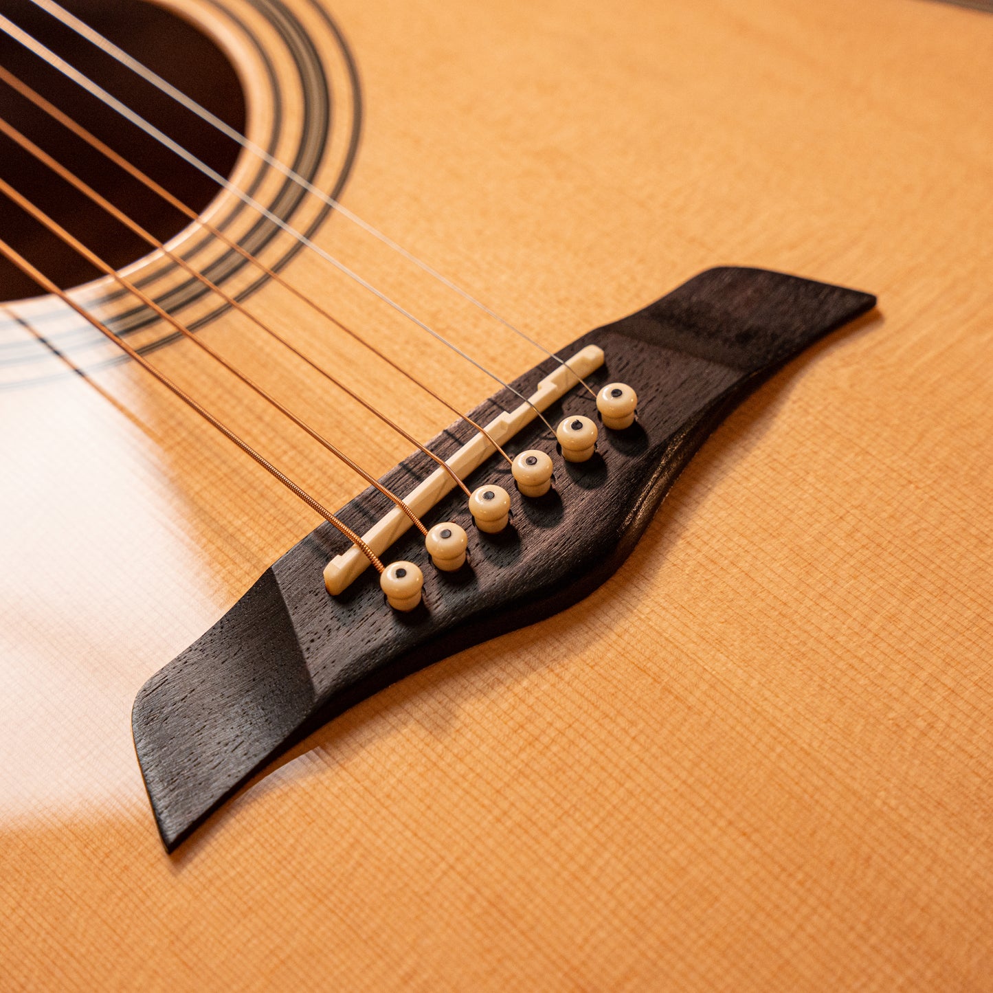 PD40S Solid-top Acoustic Dreadnought Guitar, Solid Spruce and Flamed Maple