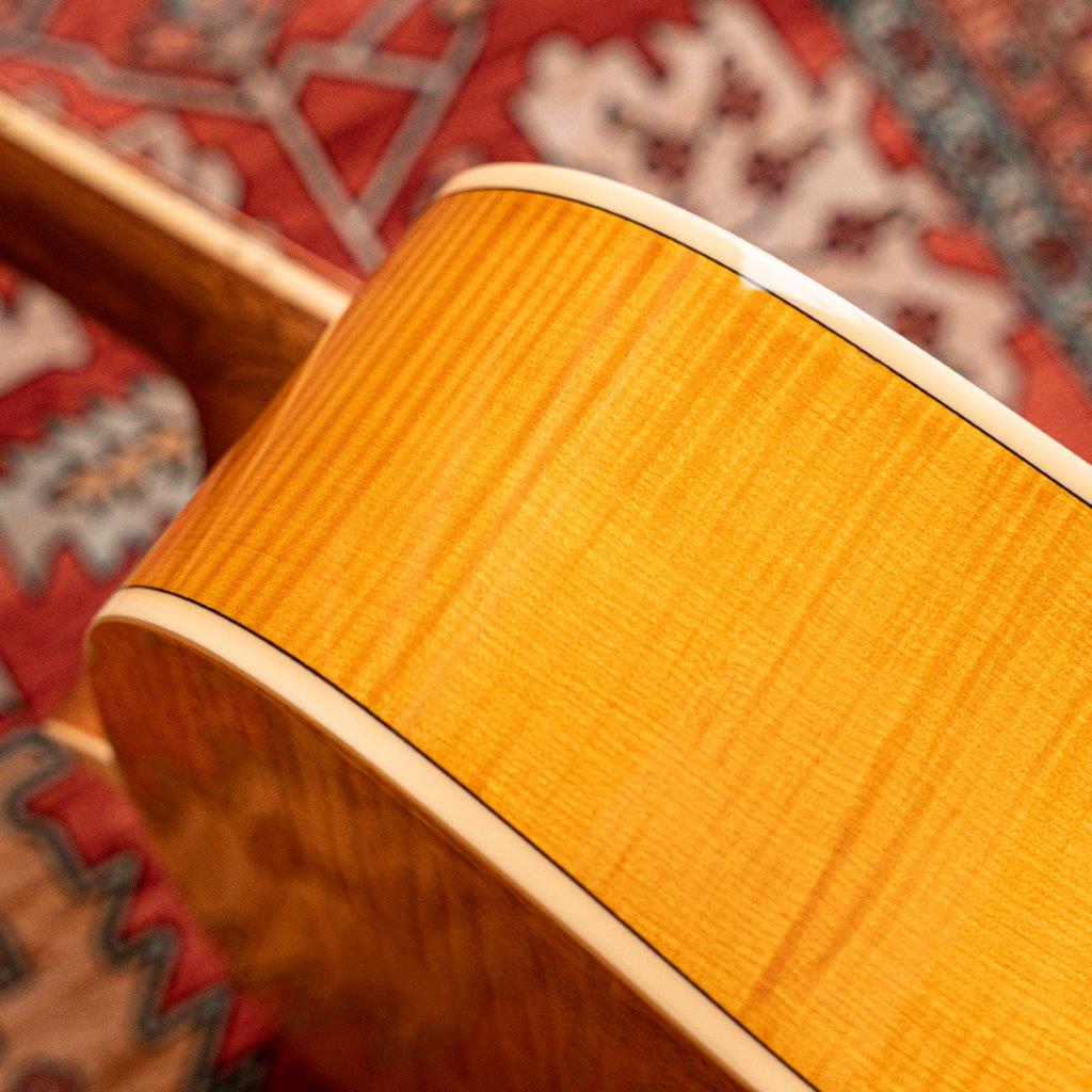 PD40S Flamed Maple