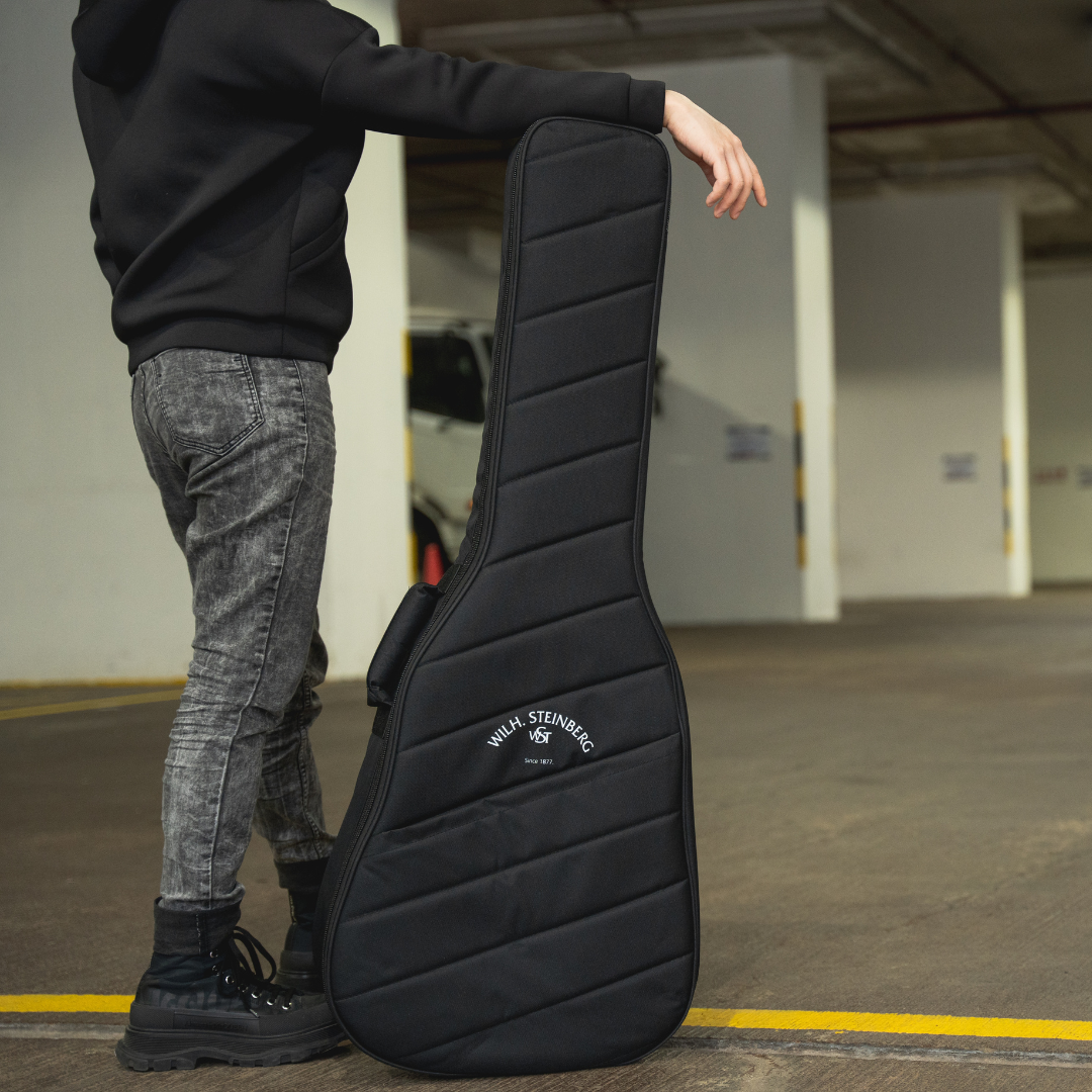 Acoustic Guitar Gig Bag - Black