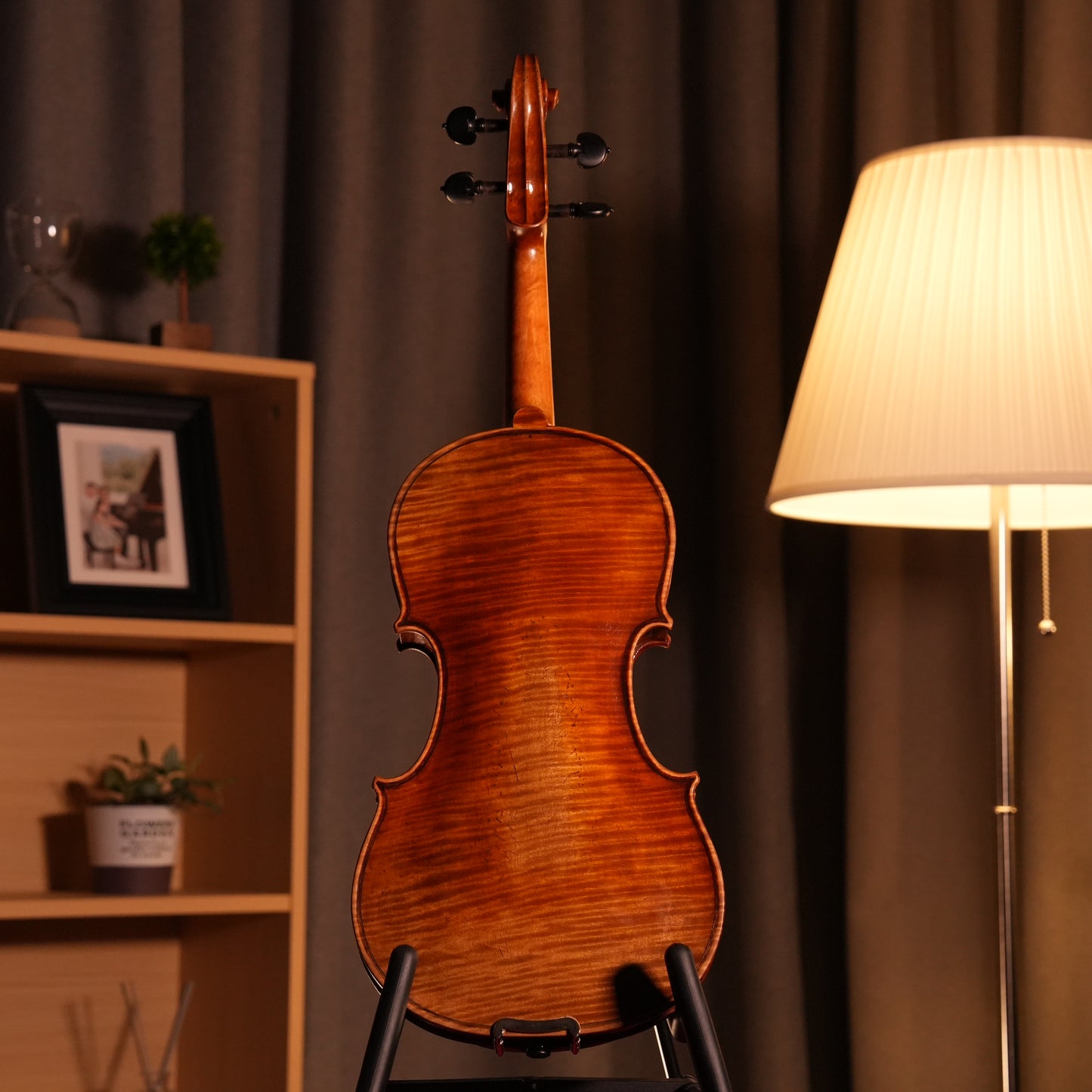 GS700 VIOLIN