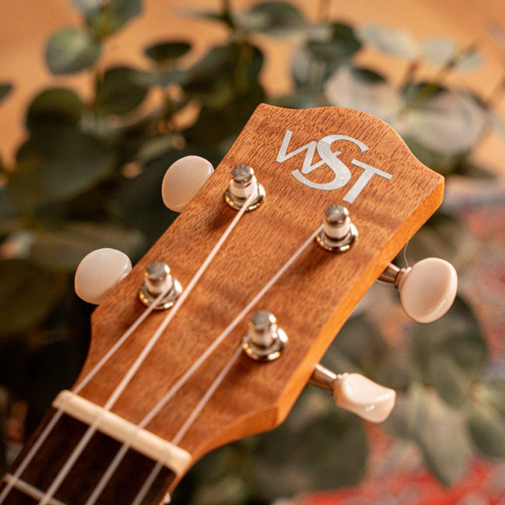 178 Ukulele - Flamed Mahogany