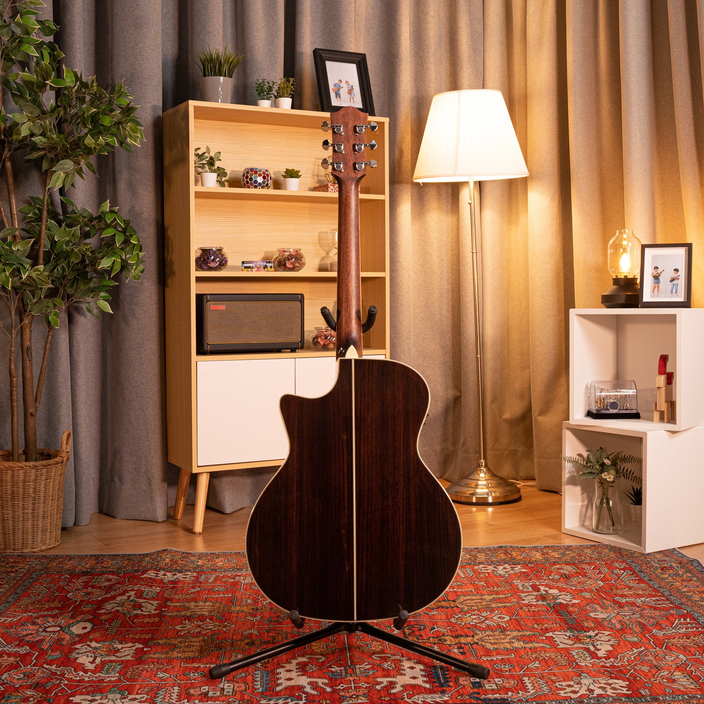 PG20SCE Solid-top Acoustic Electric Grand Auditorium Cutaway Guitar, Solid Spruce, Rosewood, EQ