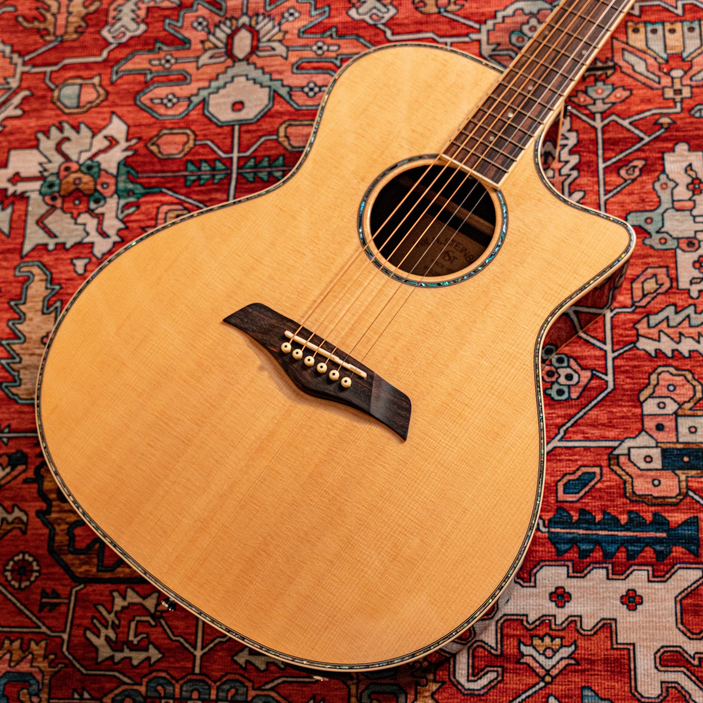 PG20SCE Solid-top Acoustic Electric Grand Auditorium Cutaway Guitar, Solid Spruce, Rosewood, EQ